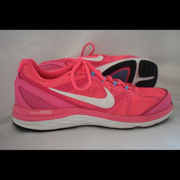 Hot Pink Nike Sneakers, Size 9 - Picture 2 of 3